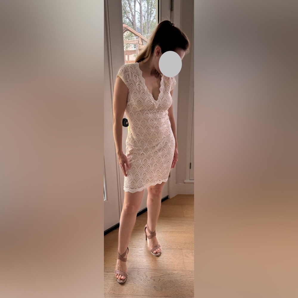 Capped Sleeve Lace Dress - White/Nude